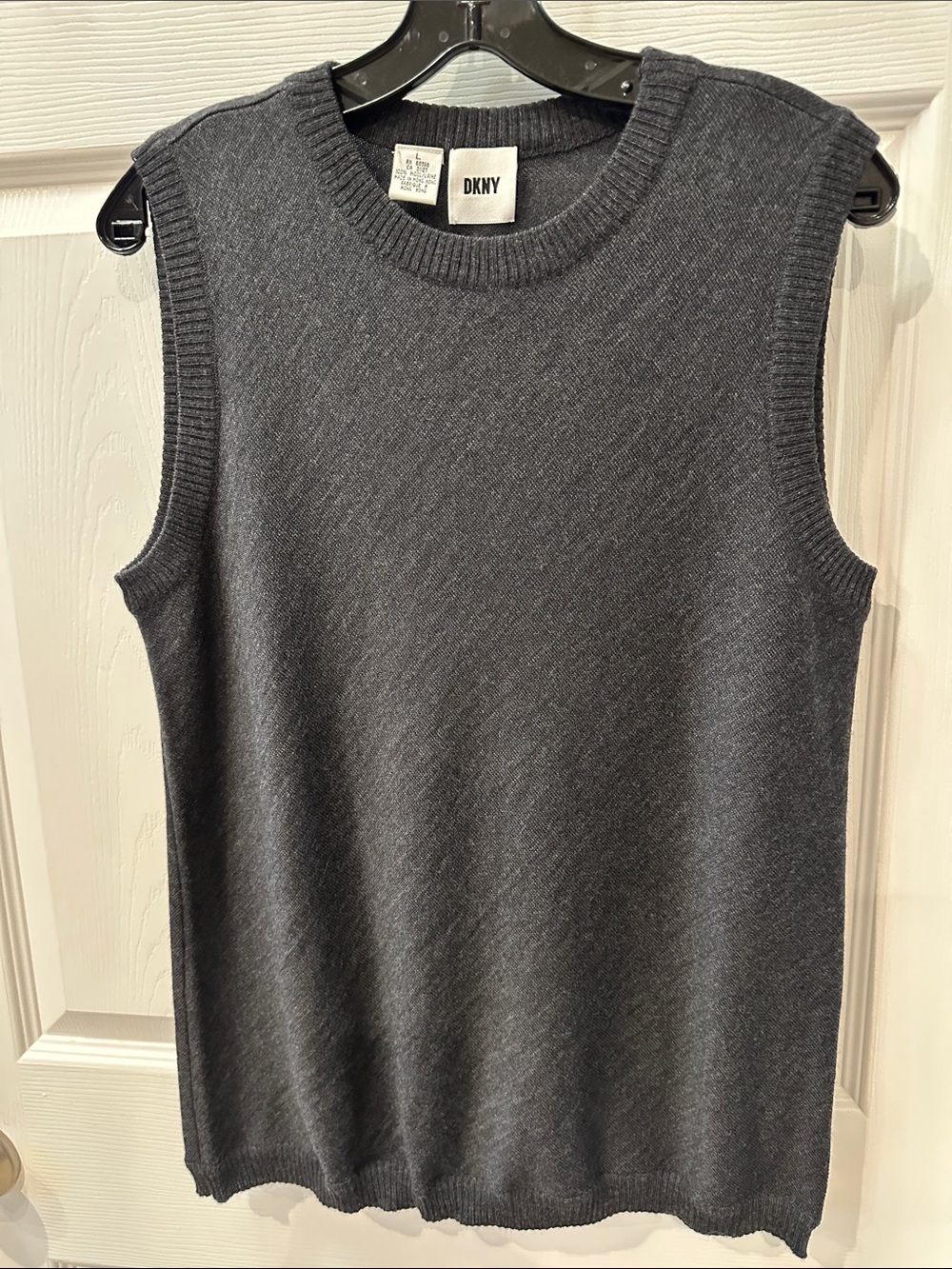 DKNY Charcoal Sleeveless Knit Sweater NWT size L
